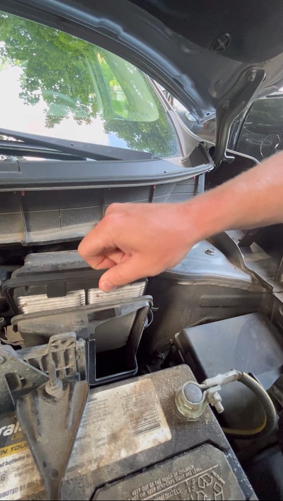 removing air filter